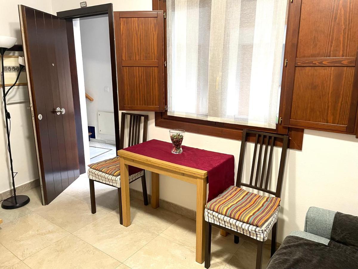Apartamento Centro Plaza Salvador, Wifi Free& Parking Opcional Sevilla Eksteriør billede