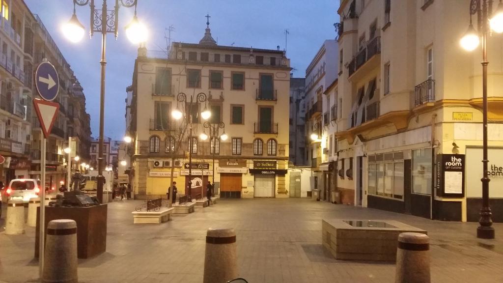 Apartamento Centro Plaza Salvador, Wifi Free& Parking Opcional Sevilla Eksteriør billede